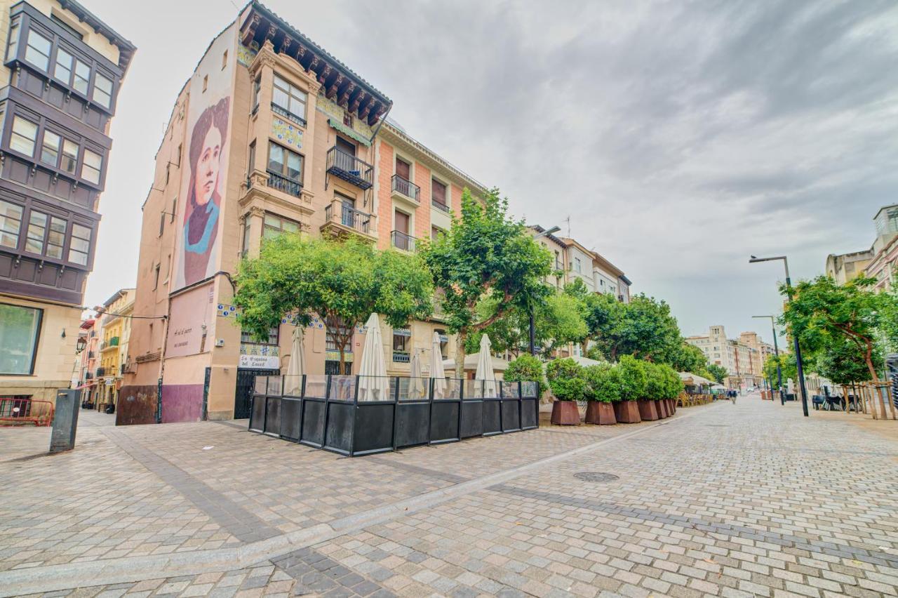 Apartamento La Laurel By Clabao Logroño Zewnętrze zdjęcie